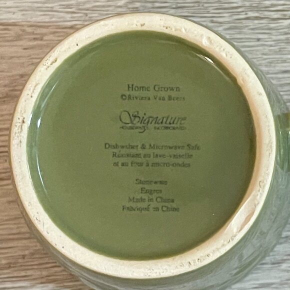 Signature Housewares Mug Stoneware Avocado Green Home Grown Riviera Van Beers - Picture 7 of 7